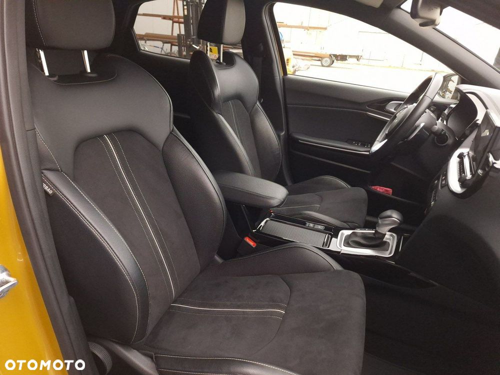 Kia XCeed 1.5 T-GDI Prestige Line DCT - 31