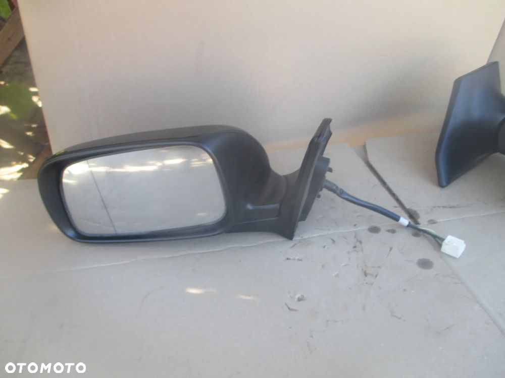 Lusterko prawe  Toyota Avensis T25 209 7 pin Europa - 6