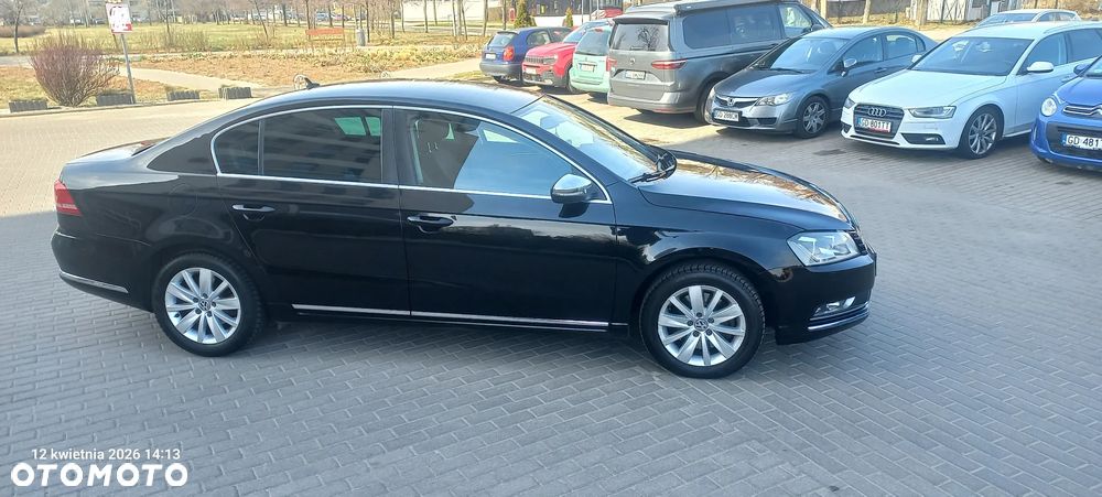 Volkswagen Passat 1.6 TDI BlueMotion Technology Highline - 17