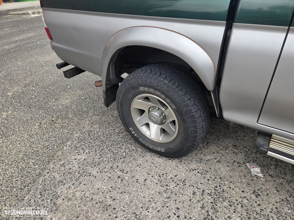 Mitsubishi L200 - 4