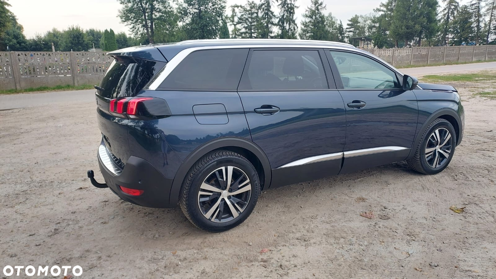 Peugeot 5008 1.5 BlueHDi Allure Pack S&S - 4