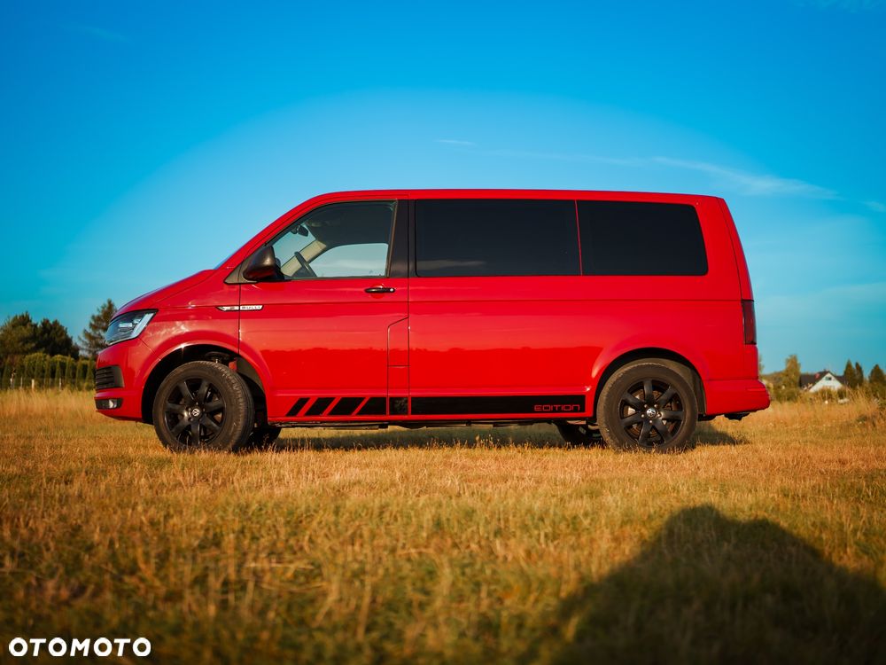 Volkswagen Multivan - 17