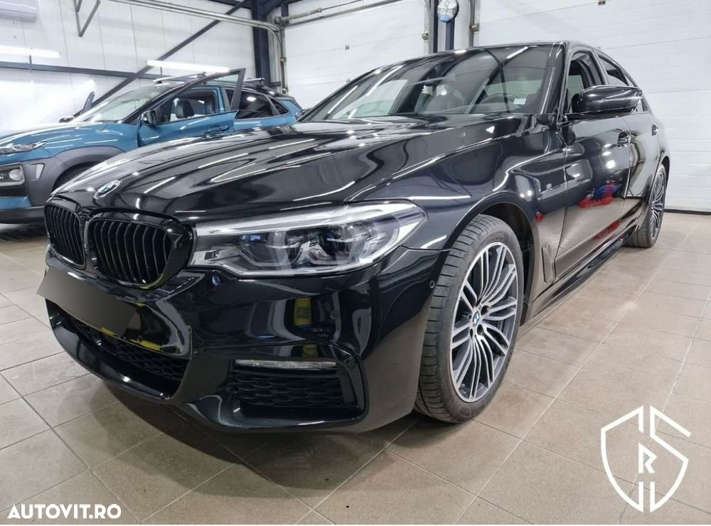 BMW Seria 5 530d xDrive AT - 2