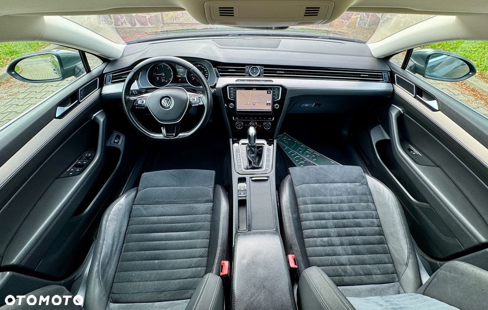 Volkswagen Passat 2.0 TDI BMT 4Mot Highline DSG - 15