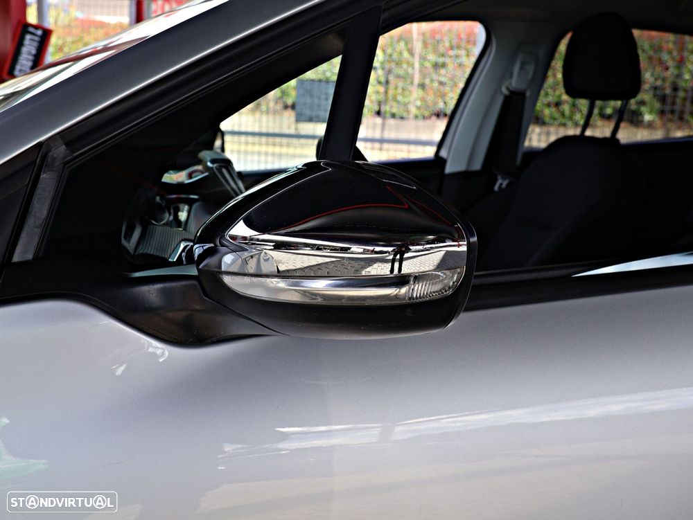 Peugeot 208 1.6 BlueHDi Style - 14