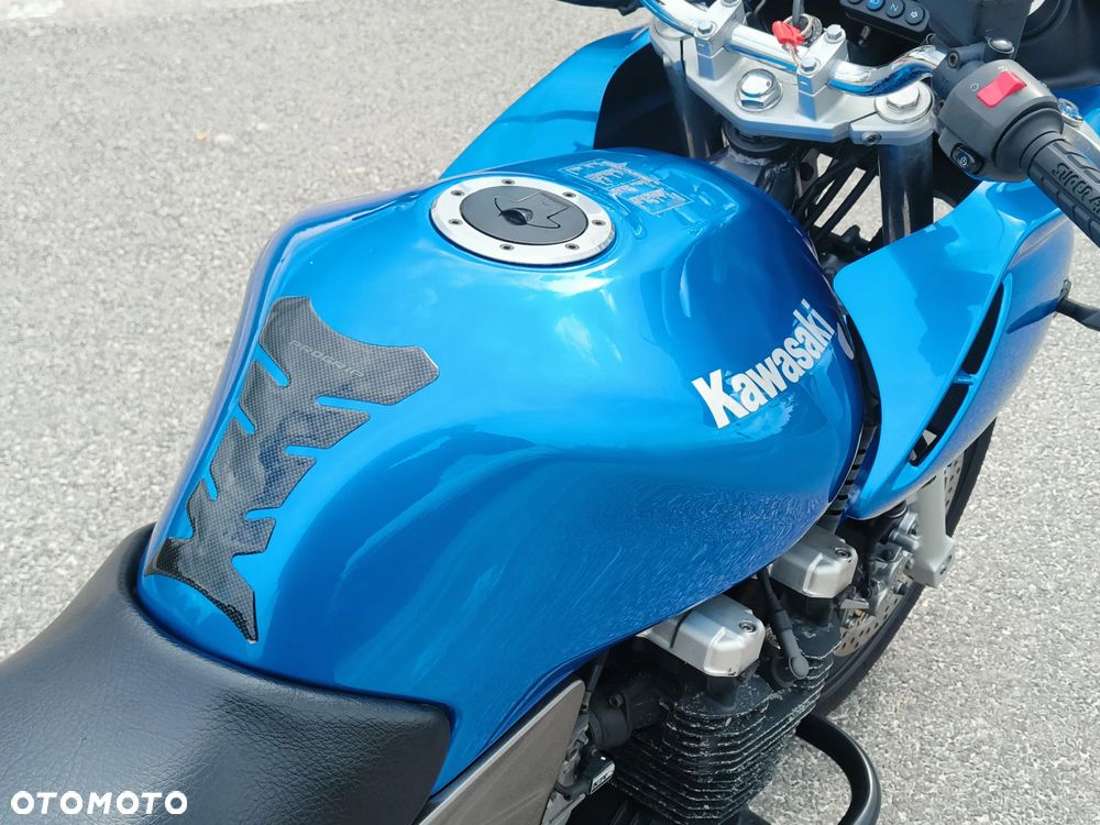 Kawasaki ZR - 19