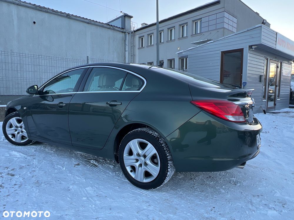 Opel Insignia 1.6 Turbo Edition - 10