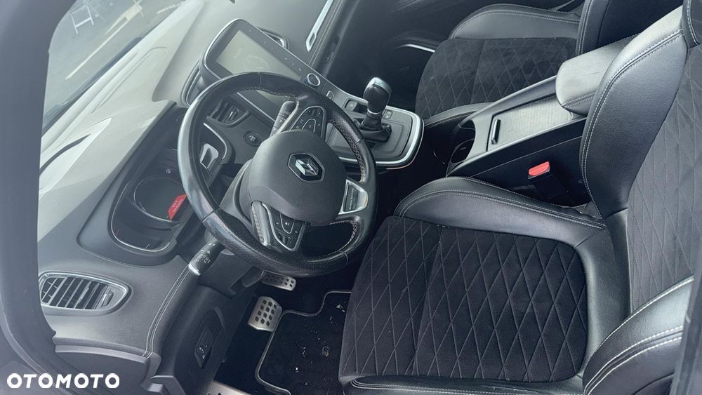 Renault Scenic - 7