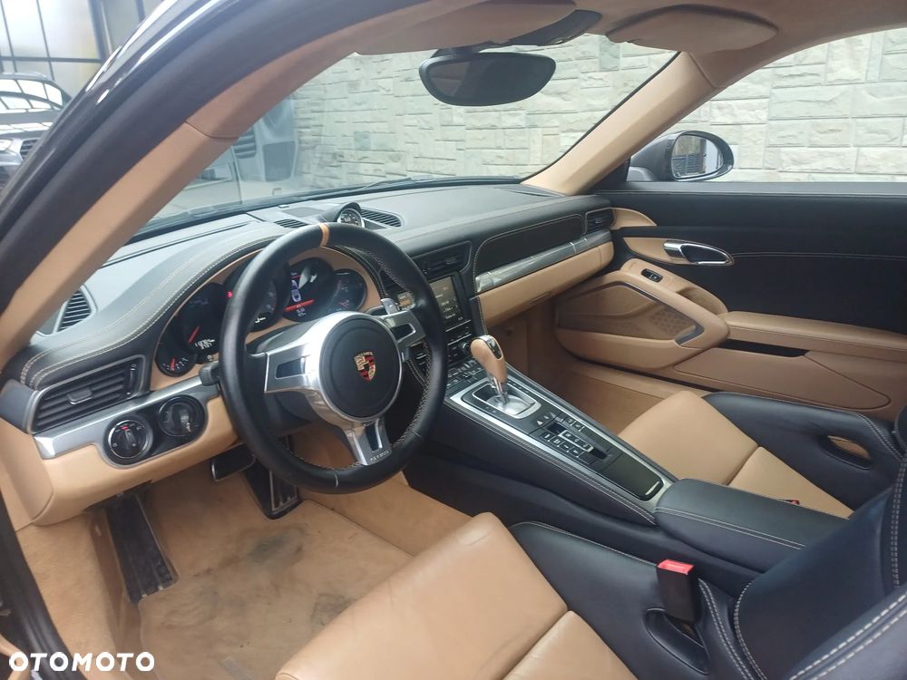 Porsche 911 Carrera 4S PDK - 1