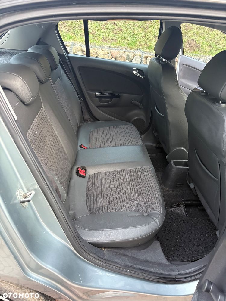 Opel Corsa 1.2 16V Enjoy - 14