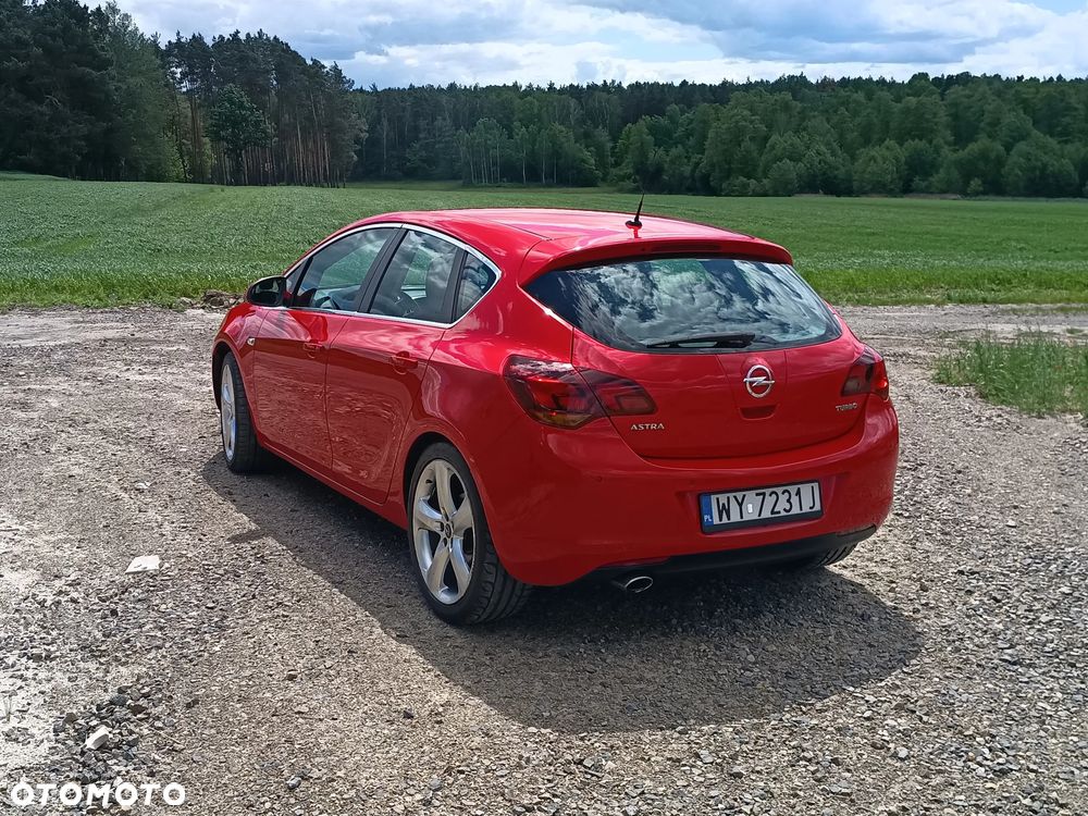 Opel Astra 1.4 T Enjoy S&S - 4