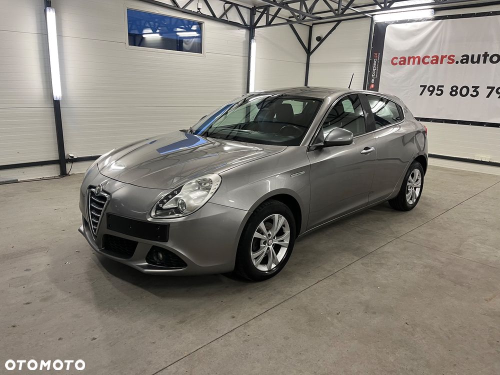 Alfa Romeo Giulietta - 2