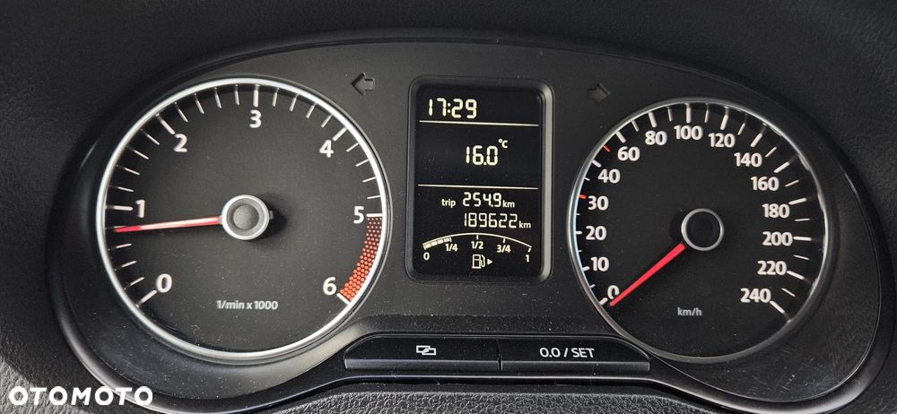 Volkswagen Polo - 21