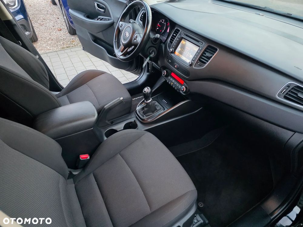 Kia Carens 1.7 CRDi 115 Fifa World Cup Edition - 12