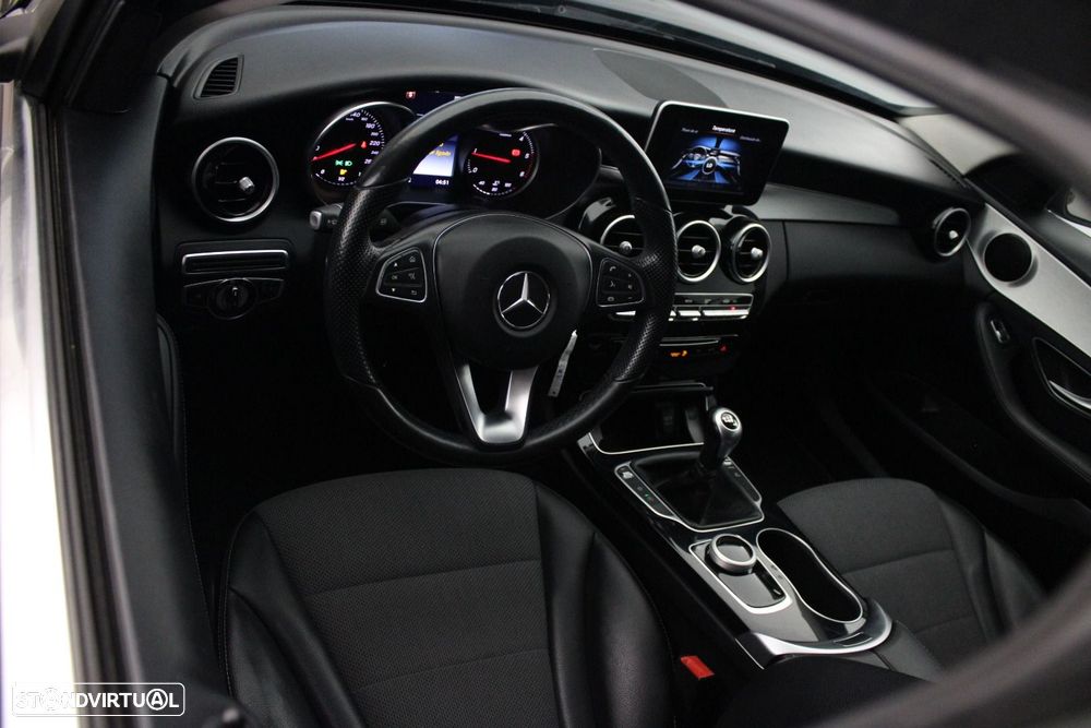 Mercedes-Benz C 180 d - 41
