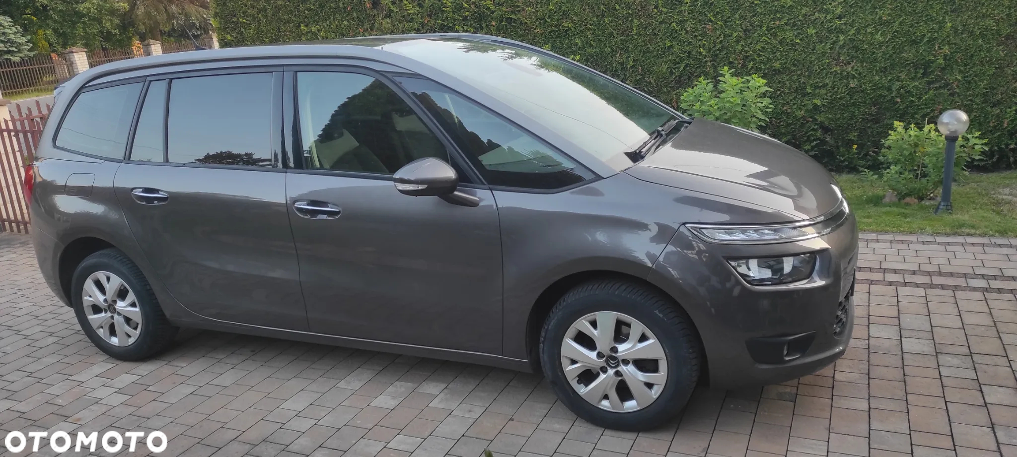 Citroën C4 Grand Picasso e-HDi 115 Attraction - 13