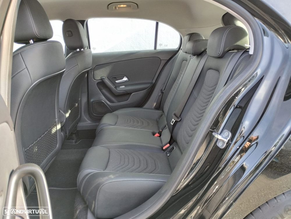 Mercedes-Benz A 200 7G-DCT - 5