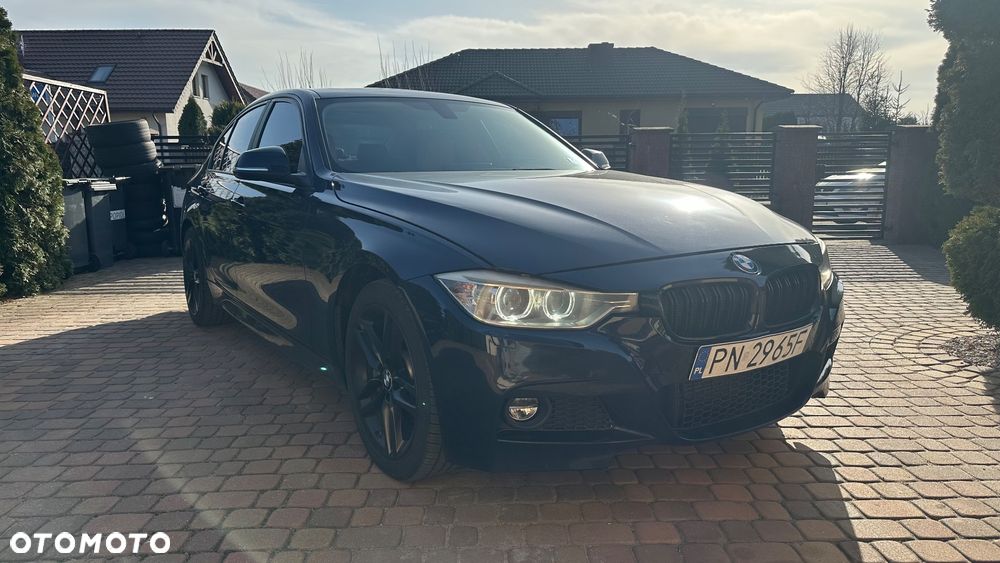 BMW Seria 3 335i xDrive Edition Sport - 10