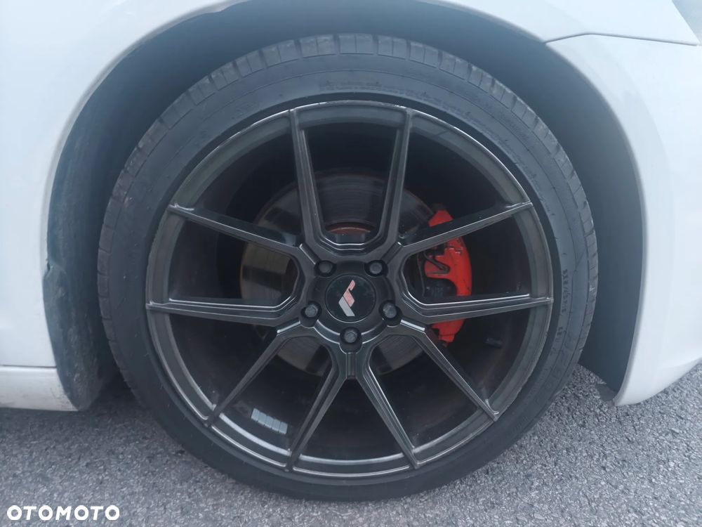 Volkswagen Scirocco 2.0 TSI - 5