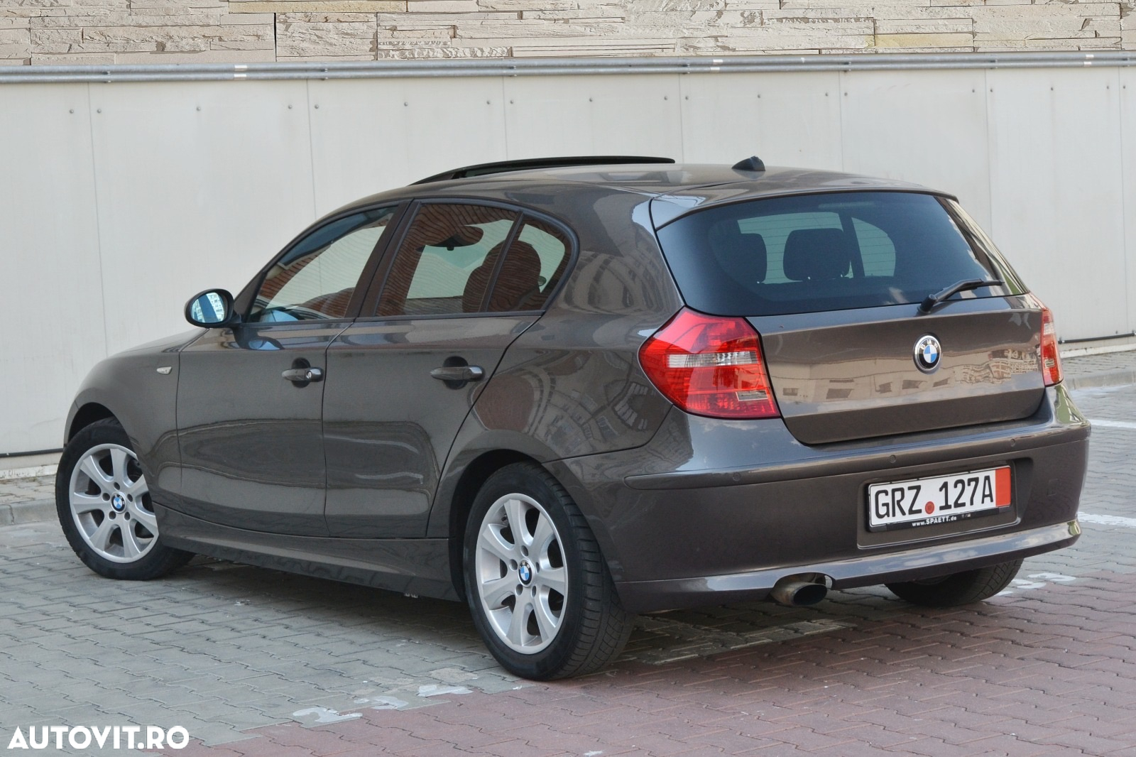 BMW Seria 1 118d DPF - 12