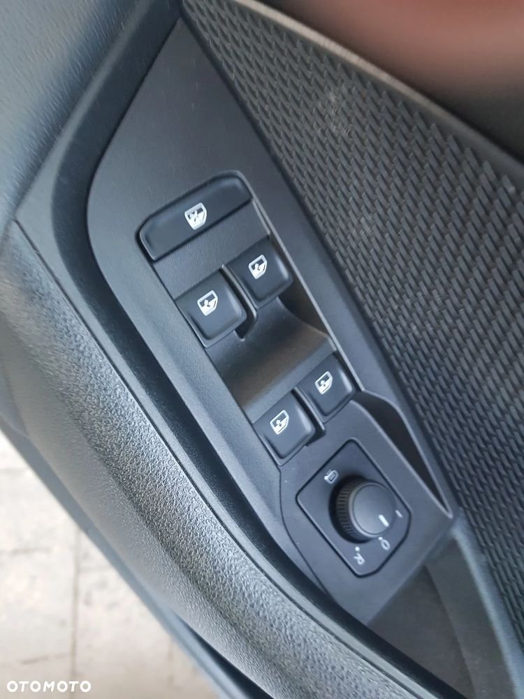 Skoda Octavia ver-1-5-tsi-act-ambition - 20