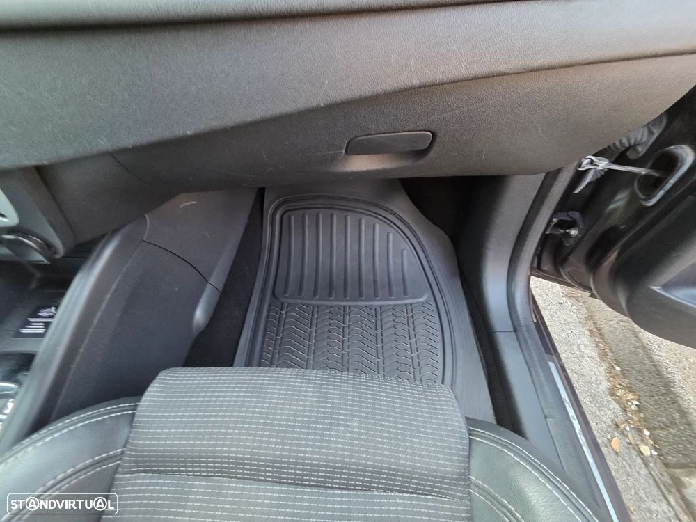 Renault Mégane Sport Tourer 1.5 dCi GT Line EDC - 13