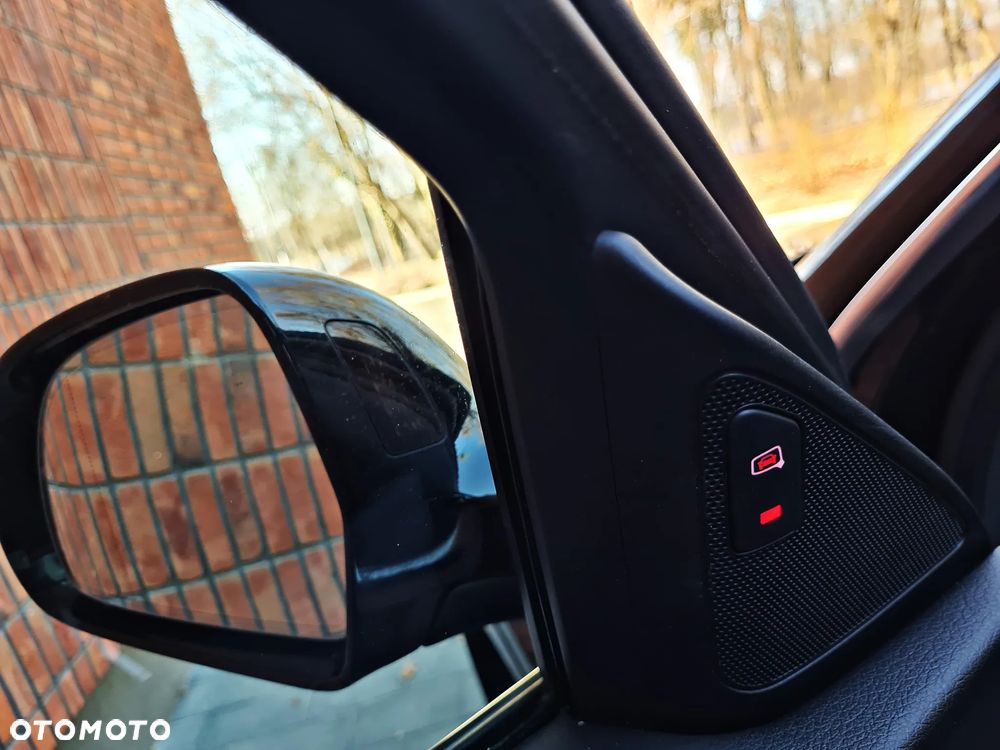 Audi Q3 2.0 TDI Quattro S tronic - 30