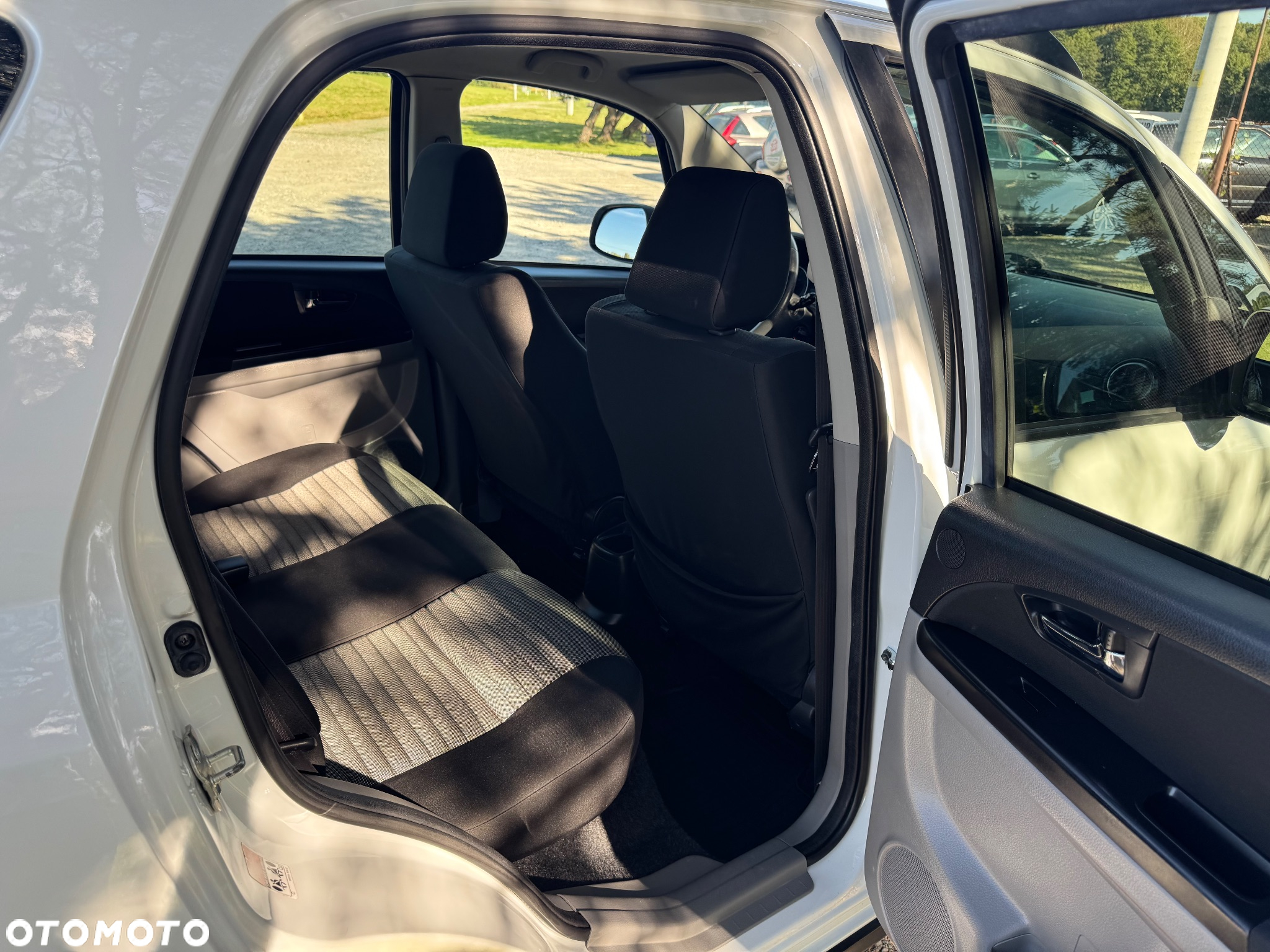 Suzuki SX4 1.6 Premium 4WD - 17