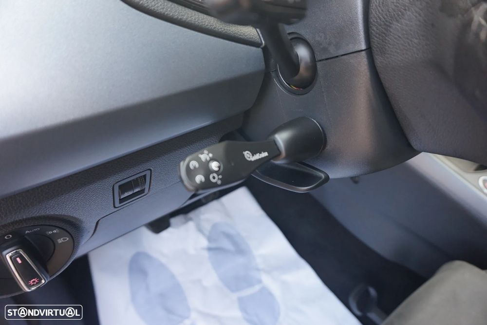 SEAT Arona 1.0 TGI XCELLENCE - 24