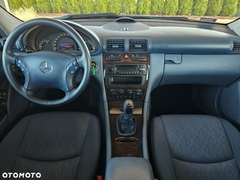 Mercedes-Benz Klasa C 180 Kompressor Elegance - 20