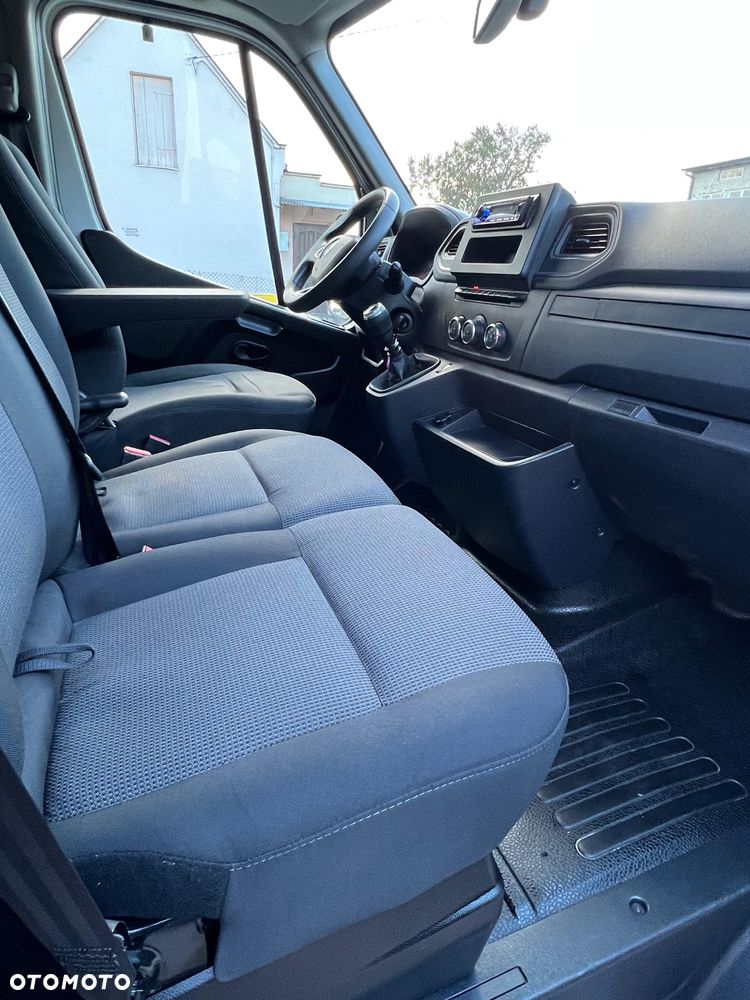 Renault Master - 29
