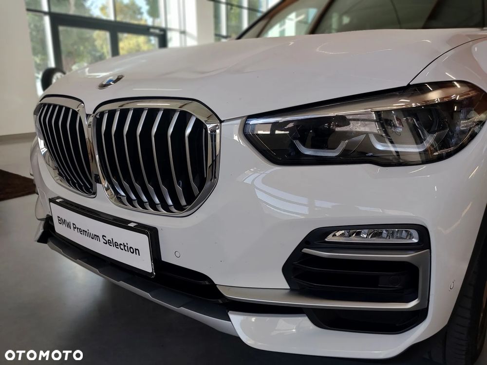 BMW X5 xDrive25d xLine - 36