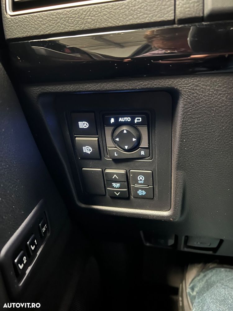 Toyota Land Cruiser 2.8l D-4D 204 CP A/T Luxury Black Matte Edition - 9