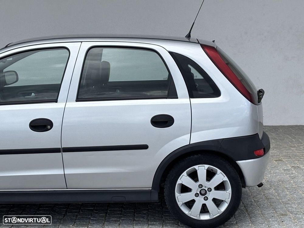 Opel Corsa - 12