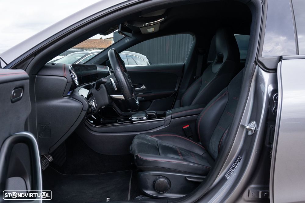 Mercedes-Benz CLA 220 d Shooting Brake AMG Line Aut. - 13