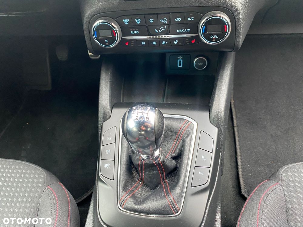 Ford Focus 2.0 EcoBlue ST-Line Business - 20