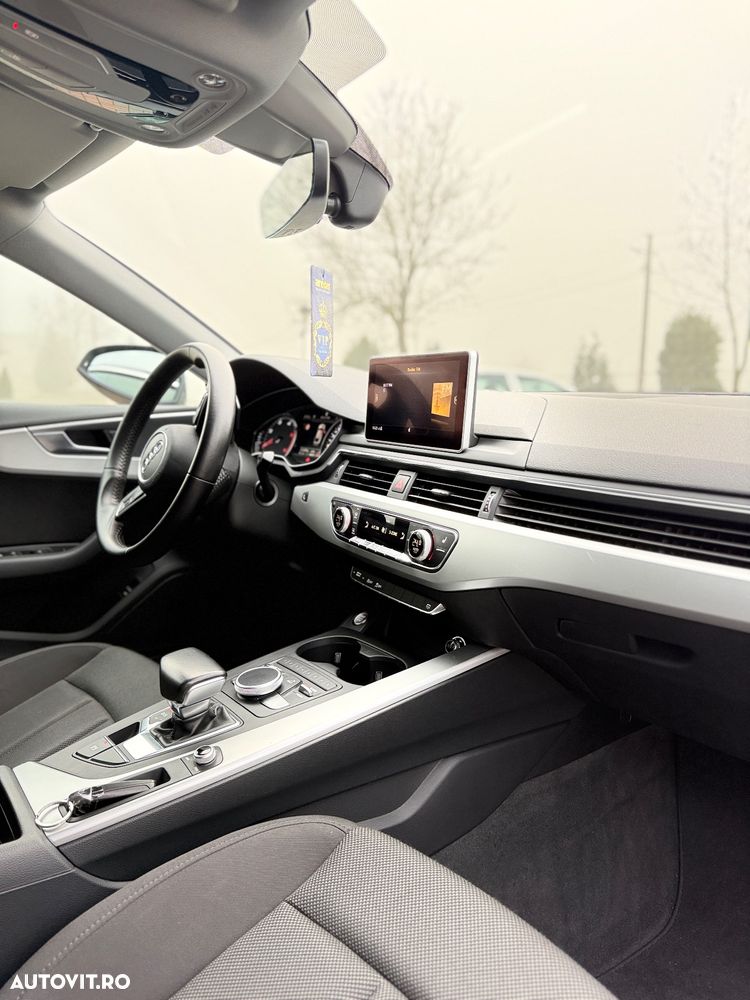 Audi A5 Sportback 2.0 TDI S tronic sport - 8