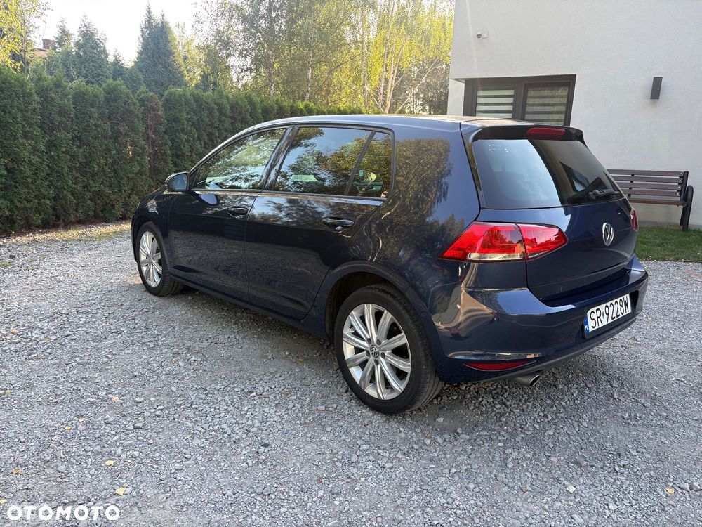 Volkswagen Golf 1.2 TSI BlueMotion Technology Cup - 4