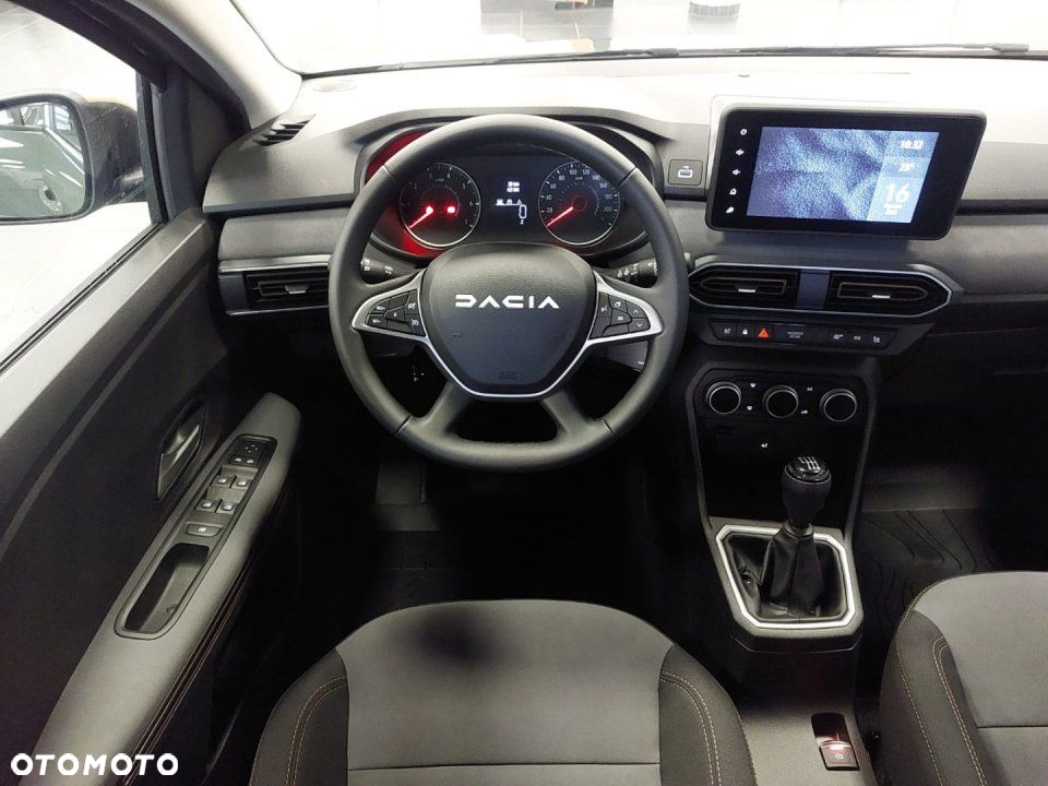 Dacia Sandero - 9