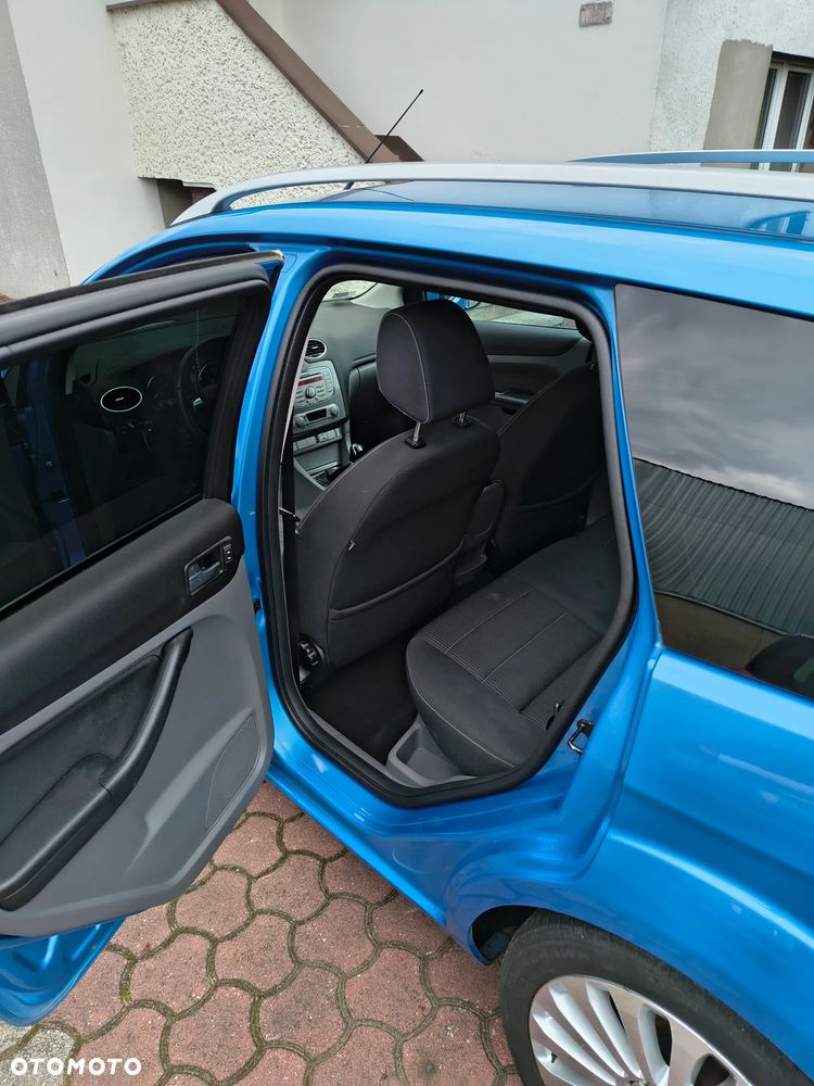 Ford Focus 1.8 FF Gold X - 10