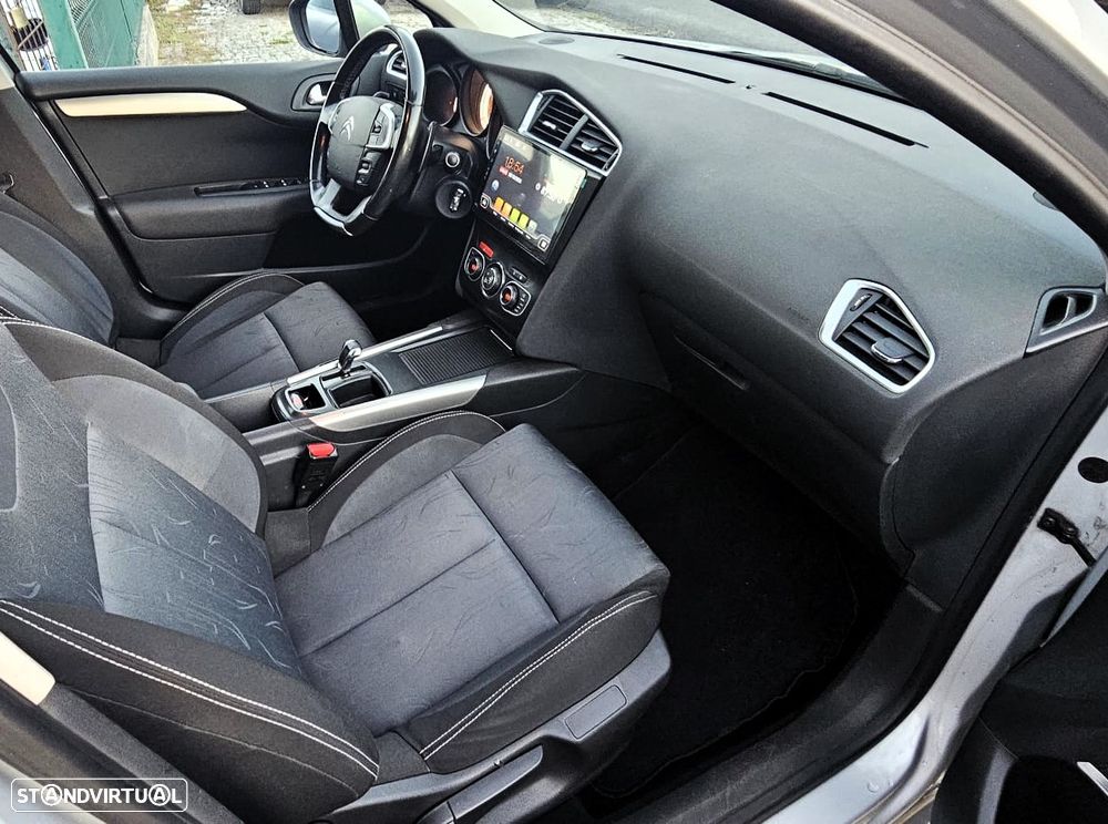 Citroën C4 e-HDi 110 EGS6 Stop/Start System Selection - 5