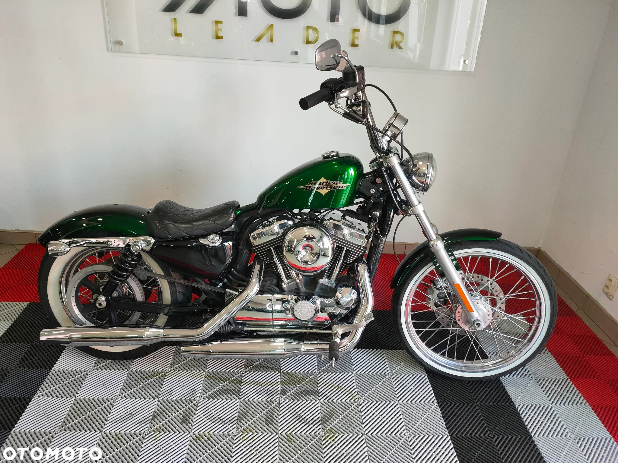 Harley-Davidson Sportster - 12