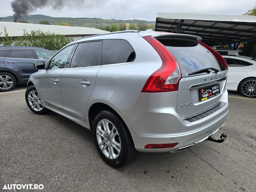 Volvo XC 60 D5 AWD Summum - 4