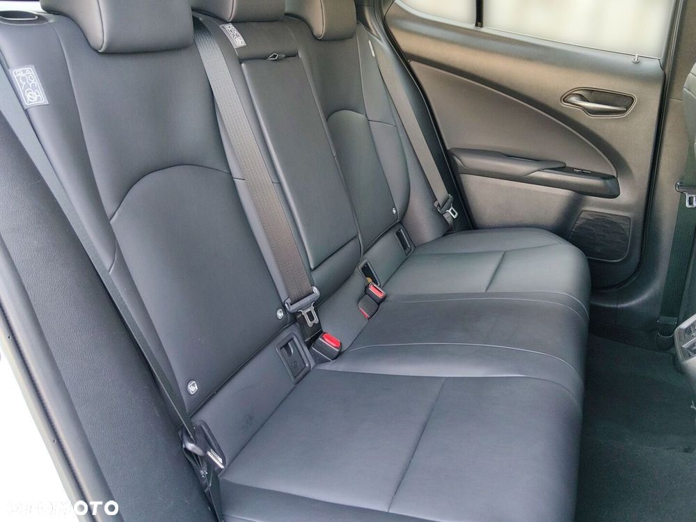 Lexus UX 250h GPF F Impression 2WD - 17