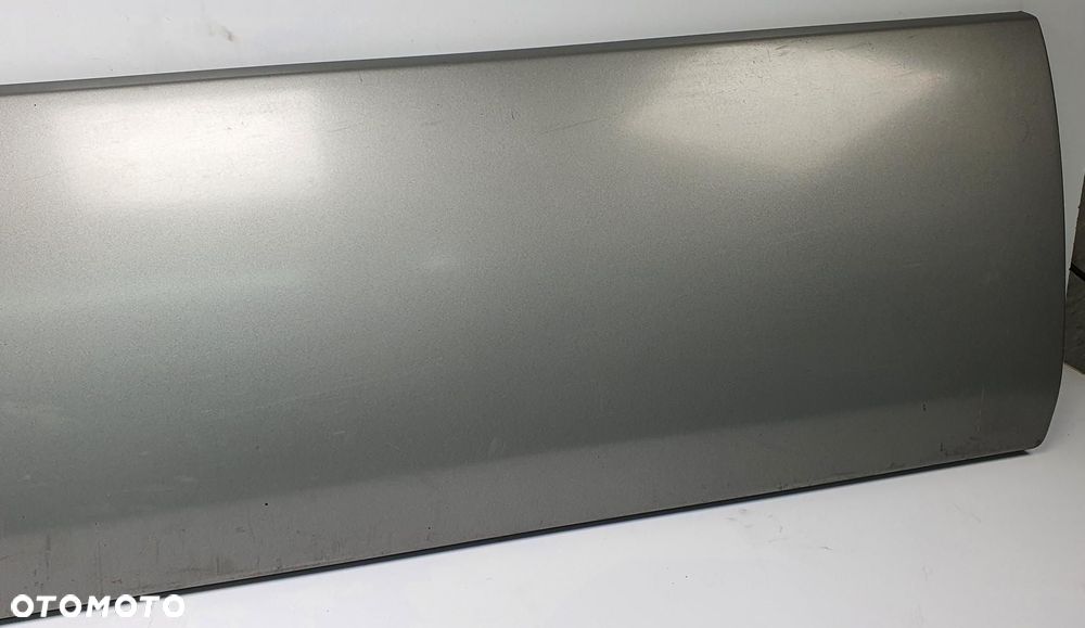LISTWA DRZWI LEWA MERCEDES W124 1246900540 - 2