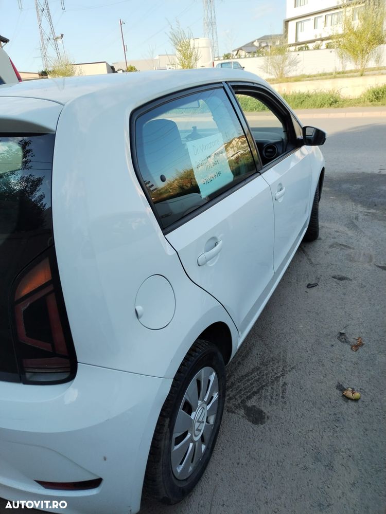 Volkswagen up! 1.0 MPI High - 4