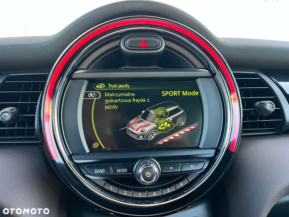MINI Cooper S Sport-Aut - 21