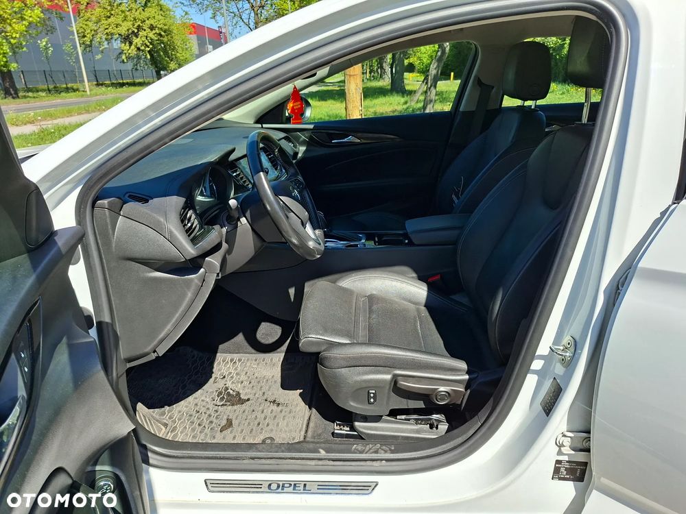 Opel Insignia - 7