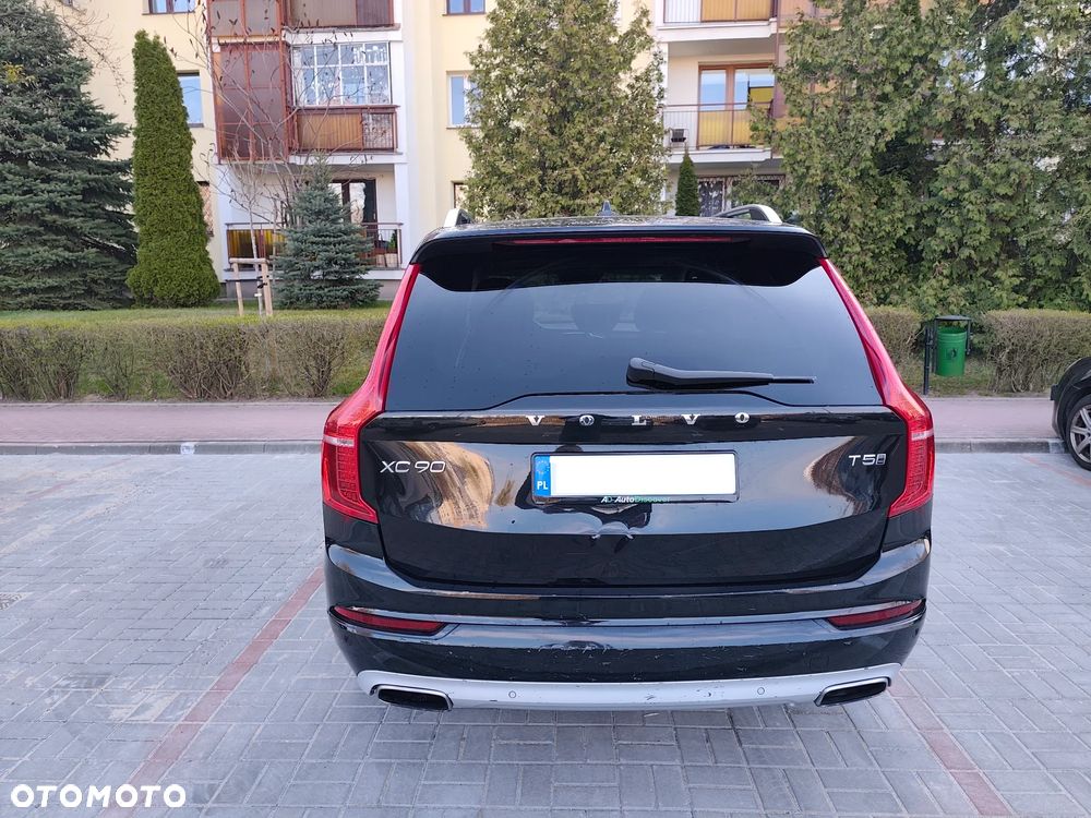 Volvo XC 90 - 5