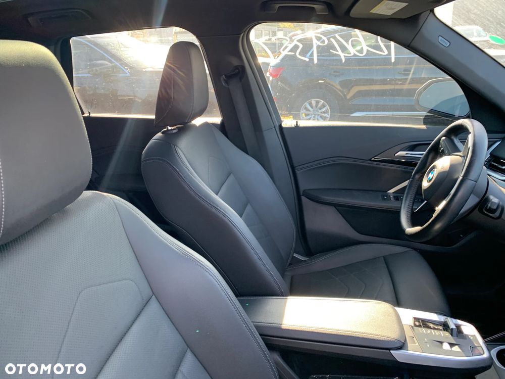 BMW X1 - 13